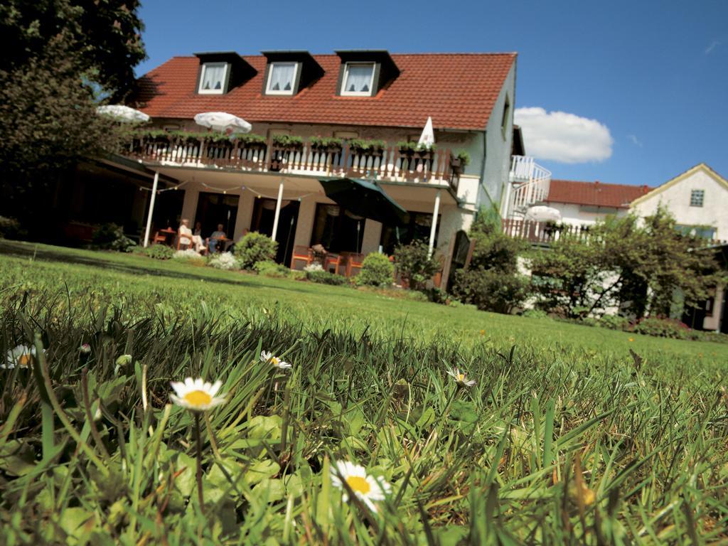 Kurhaus Pivittskrug Hotel Hille Ngoại thất bức ảnh