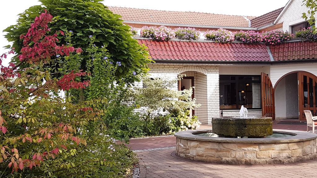 Kurhaus Pivittskrug Hotel Hille Ngoại thất bức ảnh